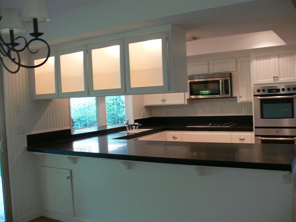 2nd image of 6540 N Briarwood Ave