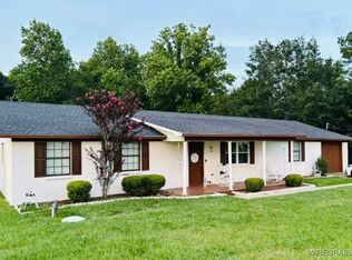 1499 E Avenue Dr, Geneva, AL 36340