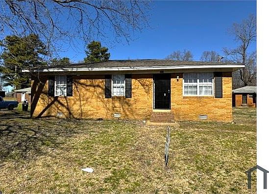 1st image of 349 Navy Dr