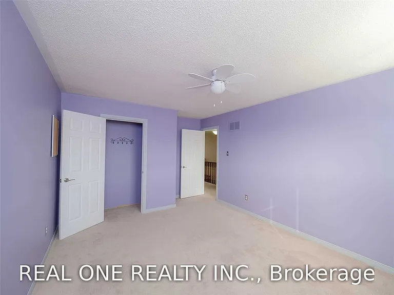 1520 Greenridge Cir — Photo 9