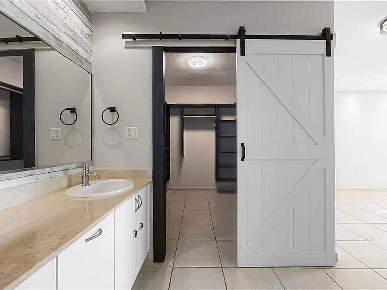 100 Calle Del Muelle St #2401 — Photo 13