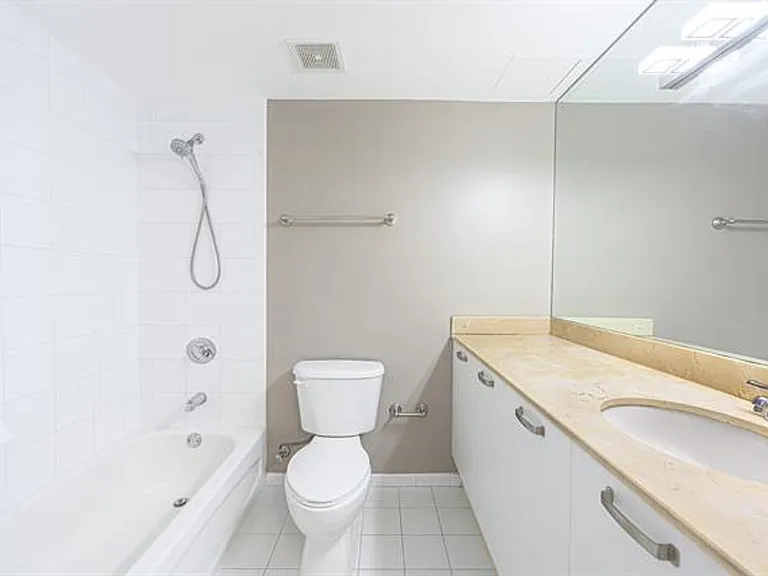 2030 S Douglas Rd #CU-807 — Photo 11