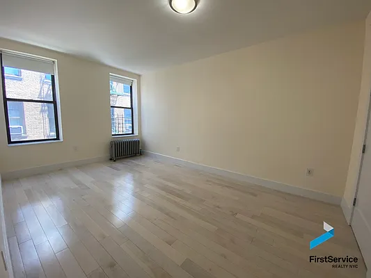 Rented by FirstService Realty (legacy) | media 13