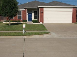 4928 Winding Trl, Grand Prairie, TX 75052