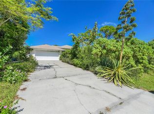 1220 Acadia Rd, Venice, FL 34293