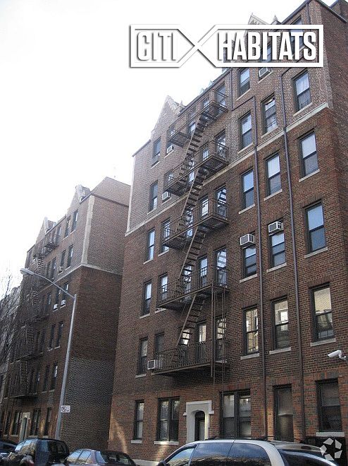 1st image of 3516 34th St APT 3A