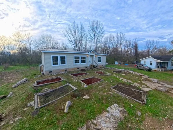 107 N Bragg St, Perryville, KY 40468