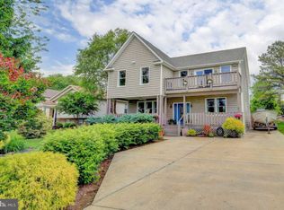 505 Bay Dr, Stevensville, MD 21666