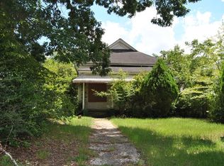 2096 Jeff Davis St, Macon, GA 31201