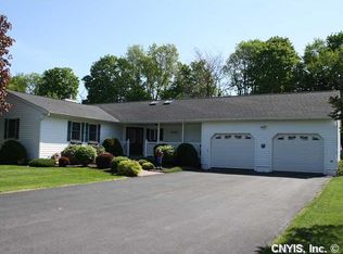 6594 Maricarol Ln, Kirkville, NY 13082