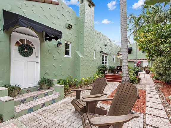 2nd image of 639 SW 5th Avenue