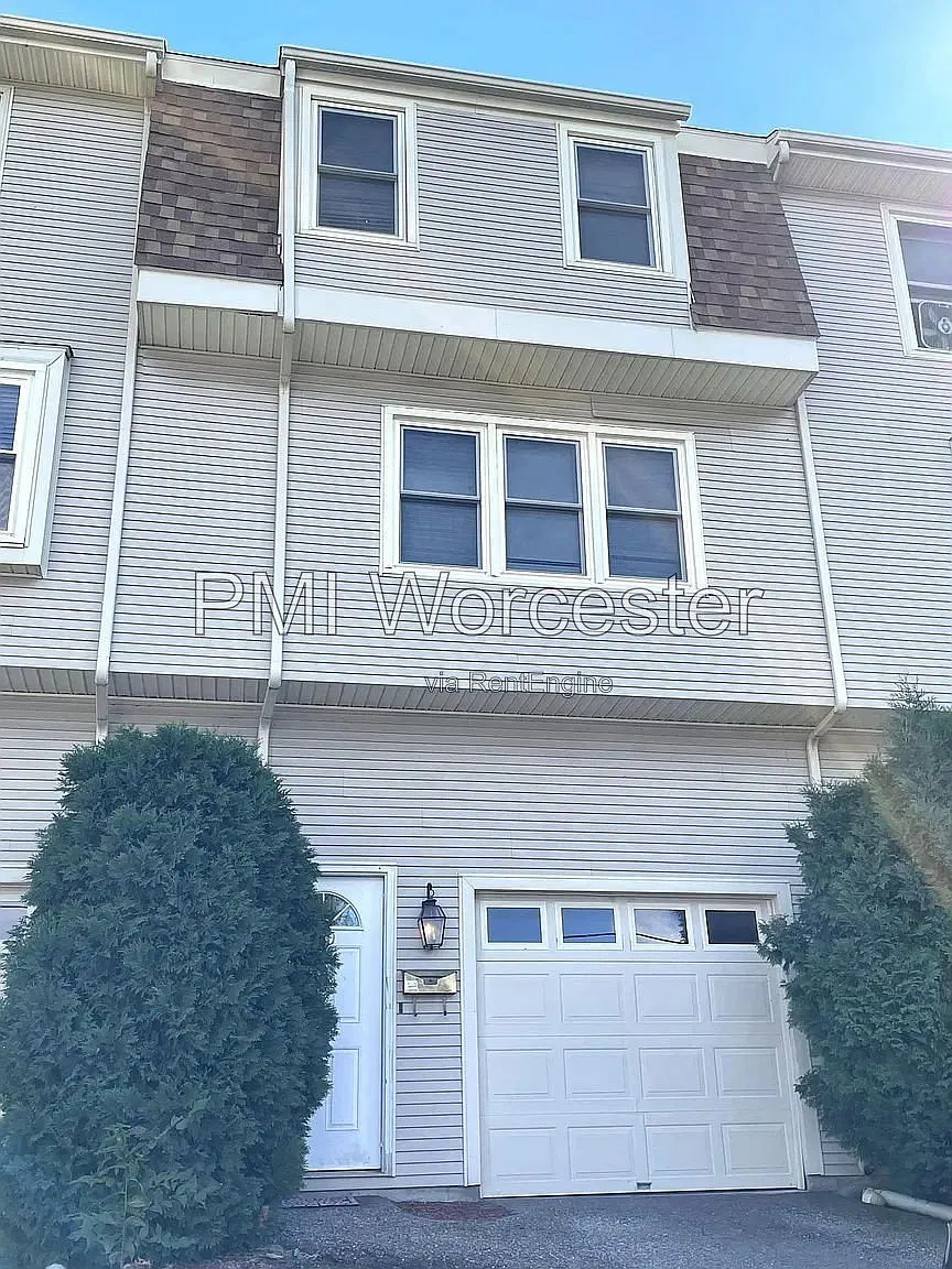 2 bed, 1.5 bath, $2,350 — Photo 1