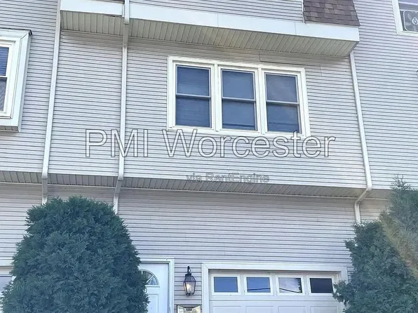 26 Proctor St #D, Worcester, MA 01606