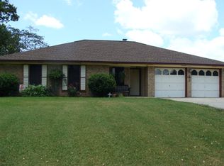 1813 County Road 233, Angleton, TX 77515