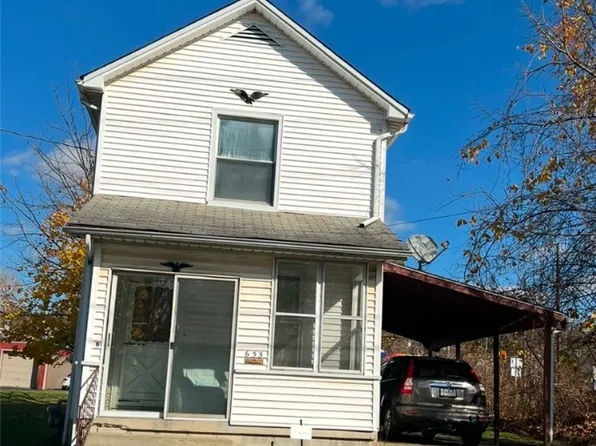 655 Superior St, New Castle, PA 16101