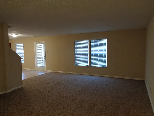 2009 Angel Tear Ct — Photo 5
