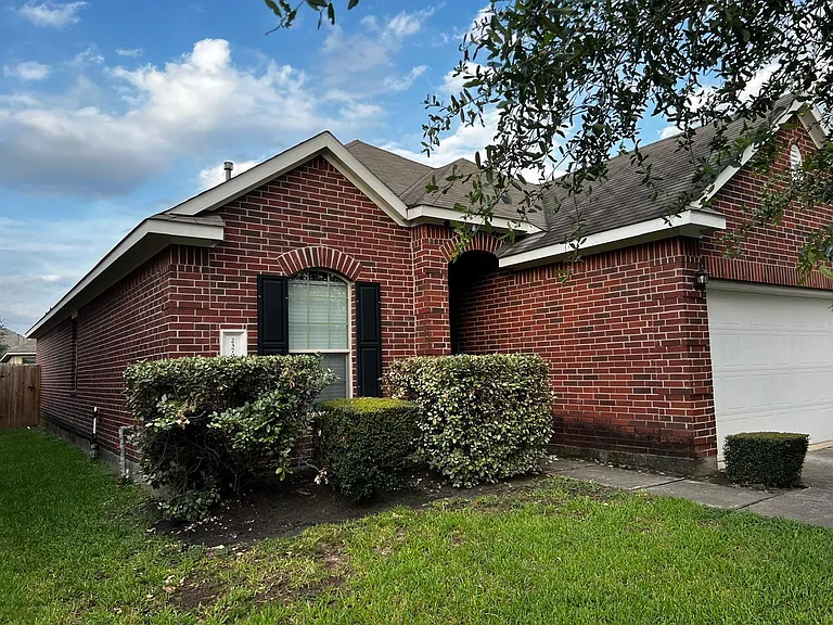 23706 Red Glade Ct — Photo 4