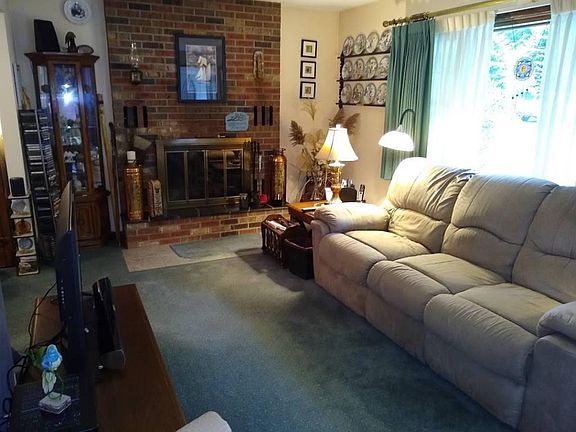4th image of 7548 Welcana Dr