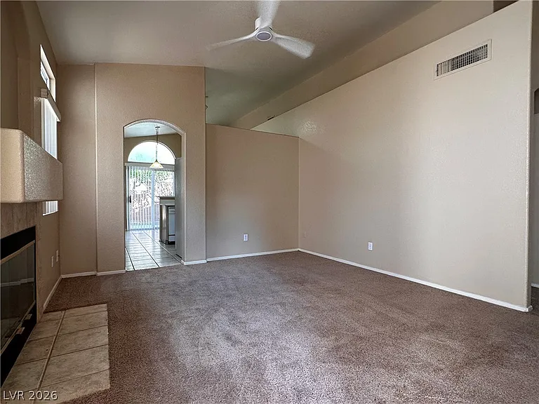 5323 Heatherbrook Cir — Photo 6