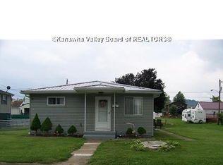 300 Dupont Ave, Nitro, WV