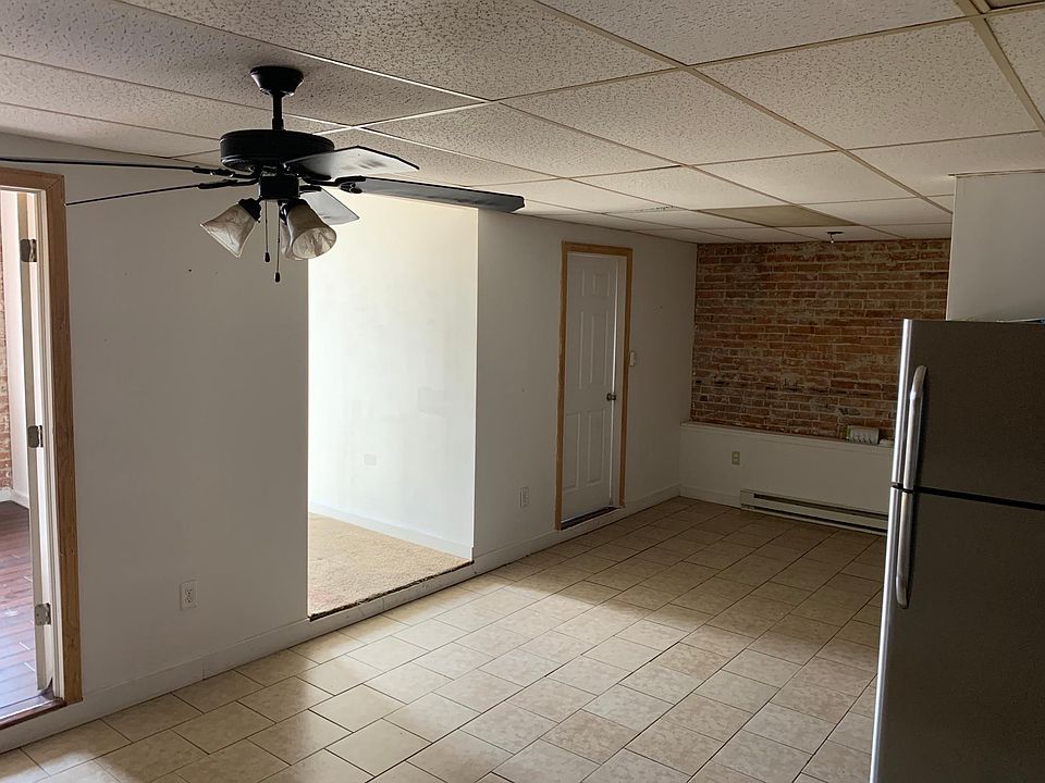 2nd image of 365-367 Broad St #3F