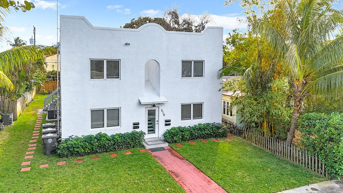Building Photo - 518 Biscayne Dr #D