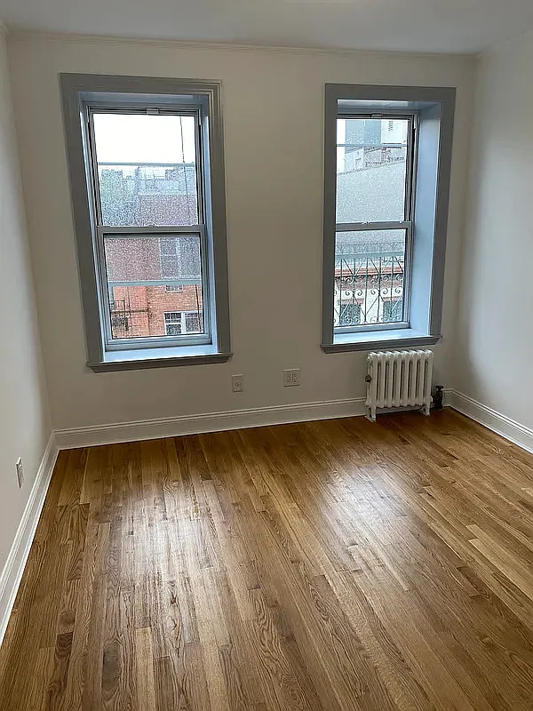 328 East Ninth Street — Photo 2