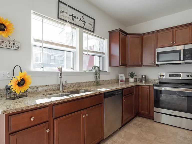 12217 Dutch Elm Cir #1 — Photo 6