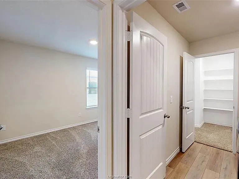 5219 Montague Loop — Photo 14