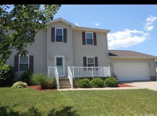 304 Independence Dr, East Peoria, IL 61611