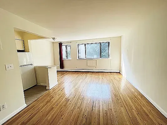 Rented by Bruma Realty LLC | media 1