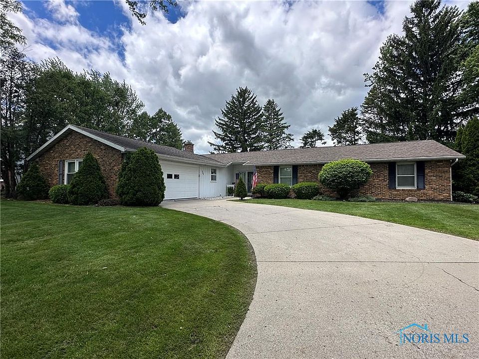 1st image of 1104 Fairlawn Dr
