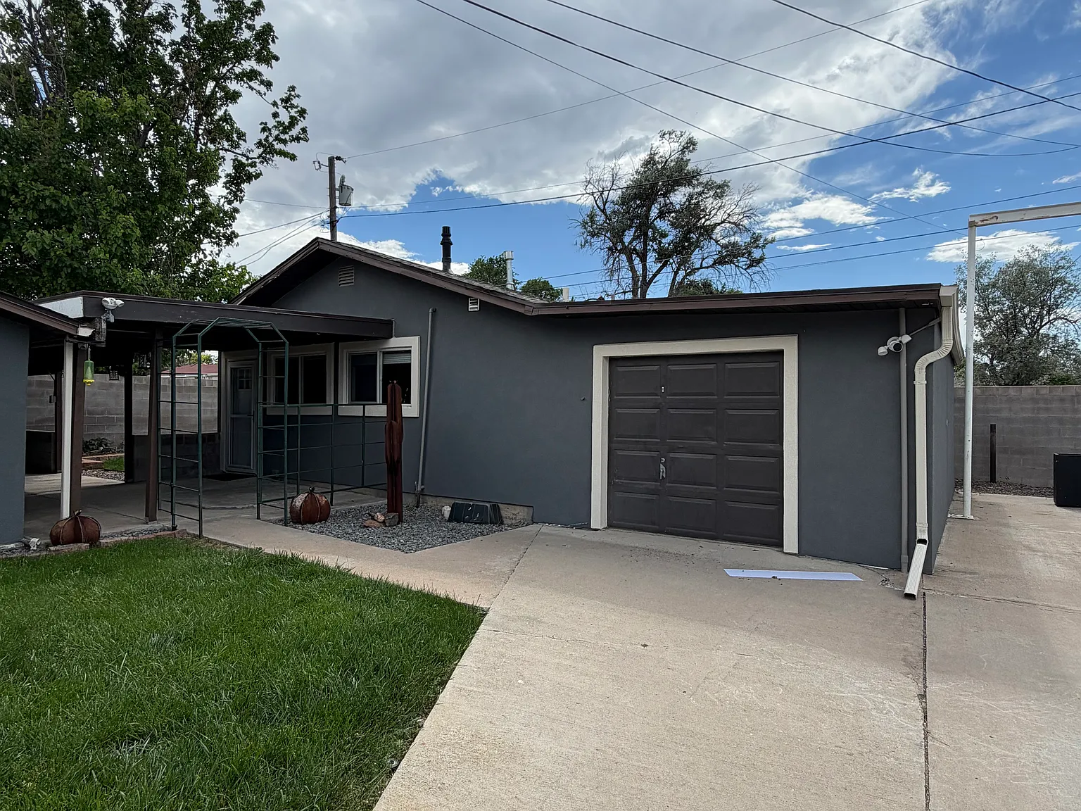 Avocado St, Pueblo — Photo 1