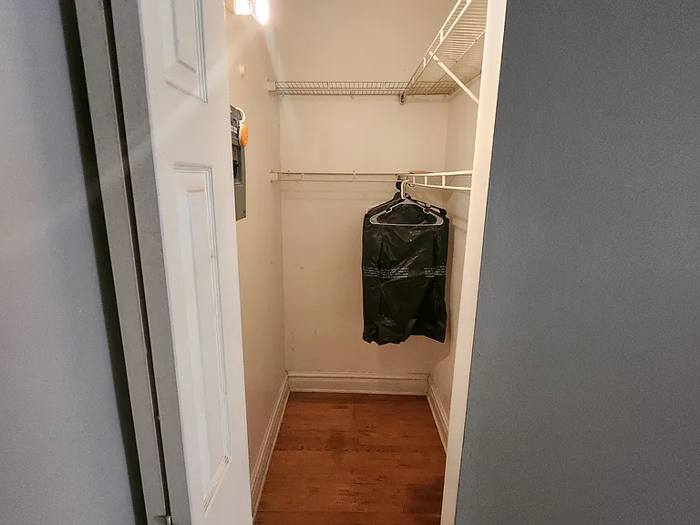 3215 N Cicero Ave #210 — Photo 4
