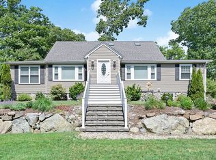 7 Christopher Rd, Waltham, MA 02451