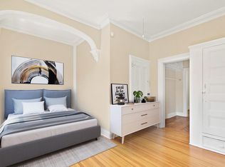 804 Bloomfield St #2, Hoboken, NJ 07030