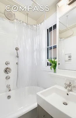 Sold by Compass | media 15