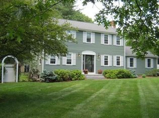 23 June St, Pepperell, MA 01463