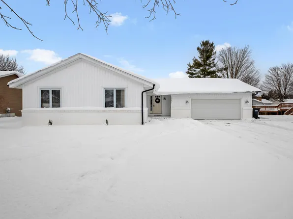 1951 Mulberry Ln, Jenison, MI 49428