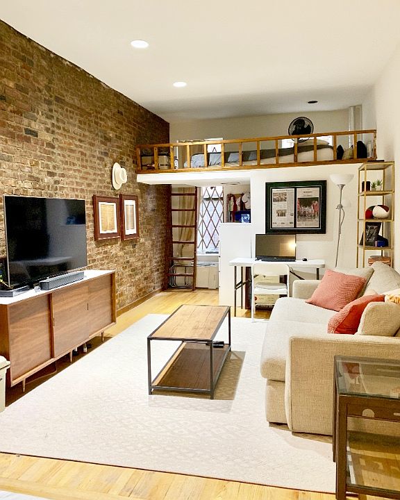 1st image of 224 E 27th St APT 1D