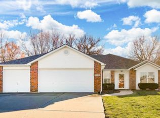 1109 Bristol Dr, Raymore, MO 64083