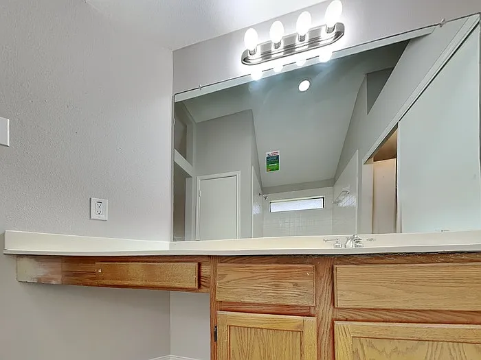 13131 Rocky Ledge Dr — Photo 12