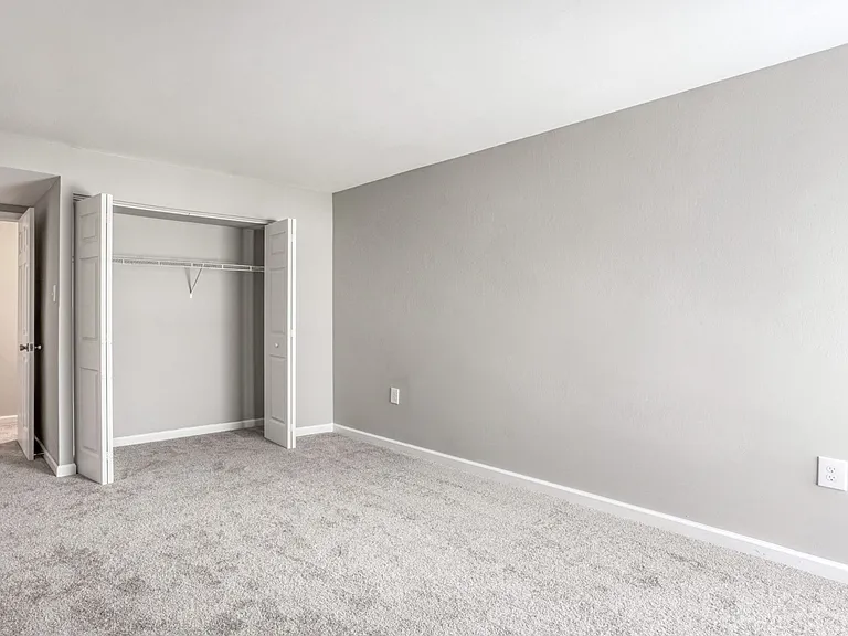 Capital Pointe Apartments — Photo 18