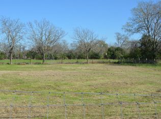 18 Mesquite St, Blanco, TX 78606