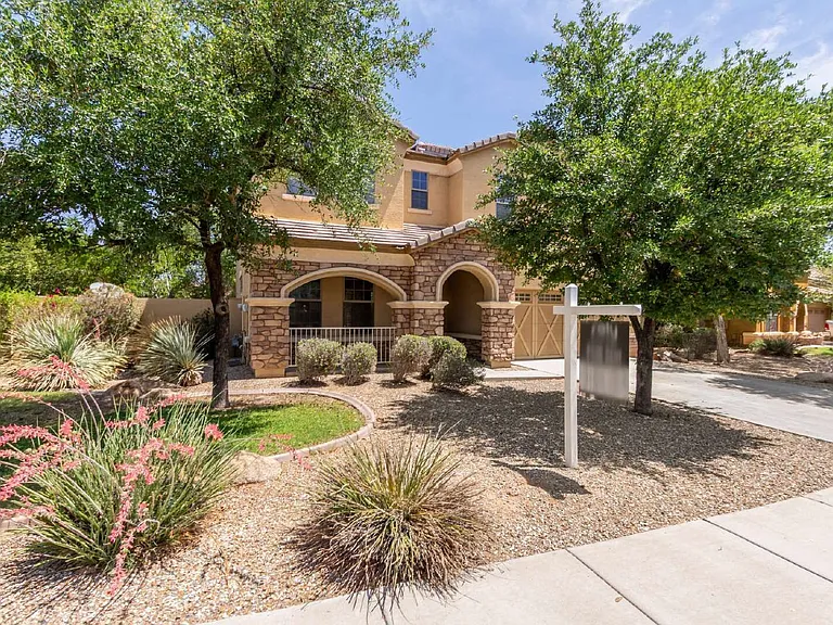 15204 W Westview Dr — Photo 3