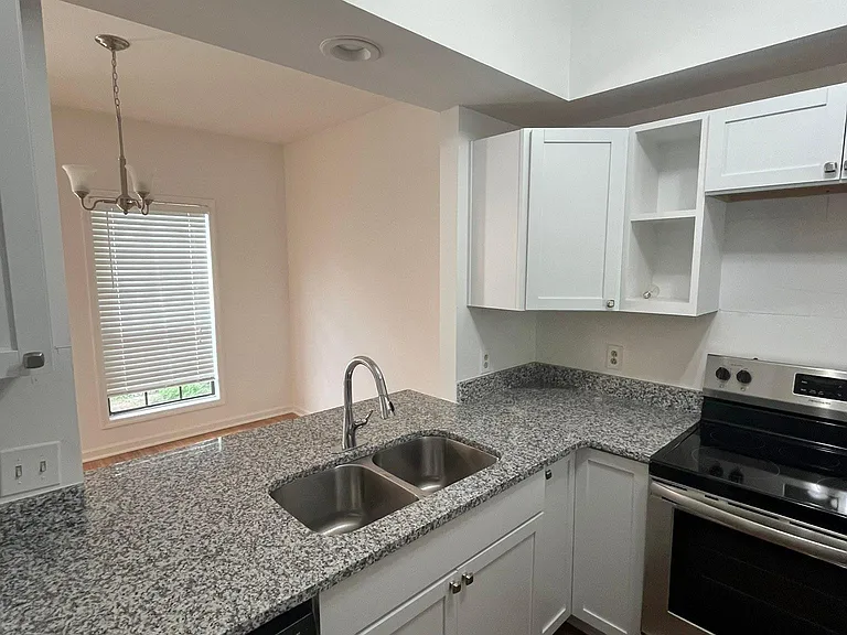 112 Westerly Dr — Photo 12