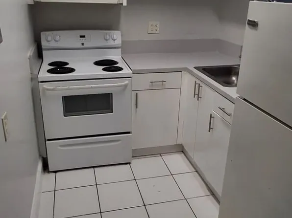 271 NW 177th St APT 106, Miami Gardens, FL 33169