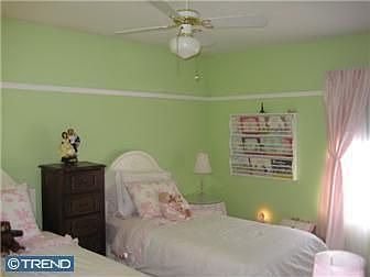 3rd image of 106 N Ascot Ct