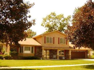 116 N Western Ave, Bartlett, IL