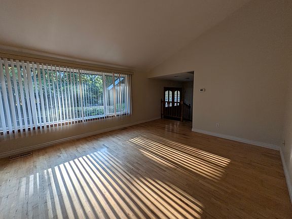 4th image of 16910 70th Ave NE